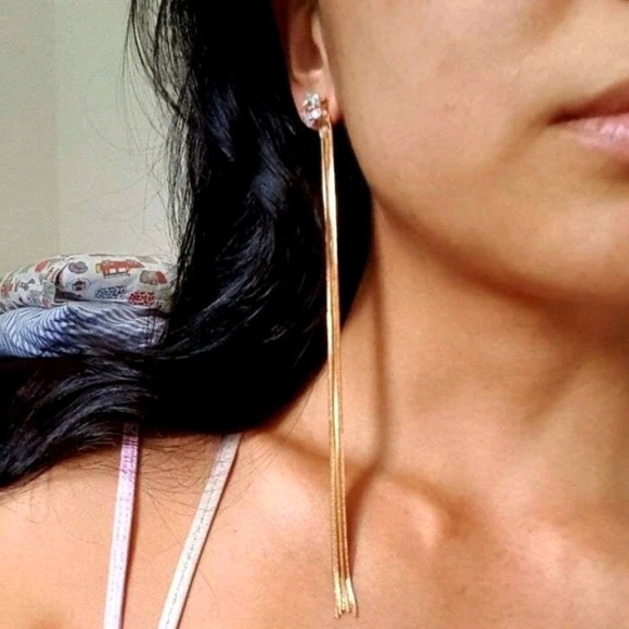 💖 2/$30 Shooting Star rhinestone boho stud long gold tone tassel drop earrings - Picture 7 of 17